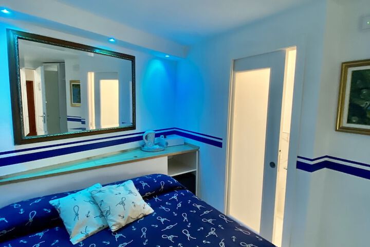 Room 11 of 190