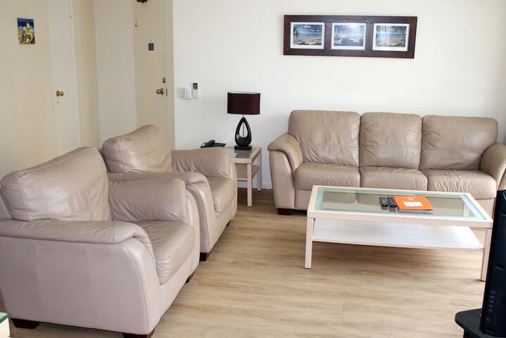 Room 11 of 23
