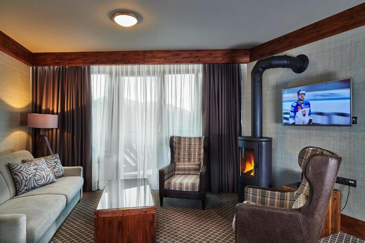 General 6 of 83