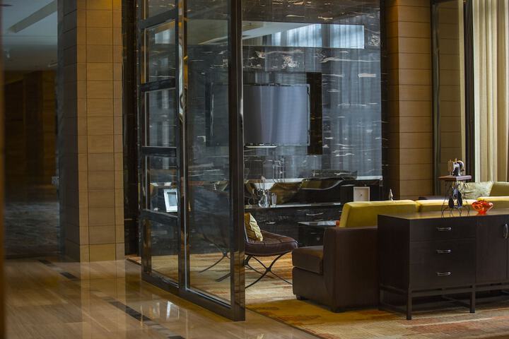 Hotel Interior 5 of 92