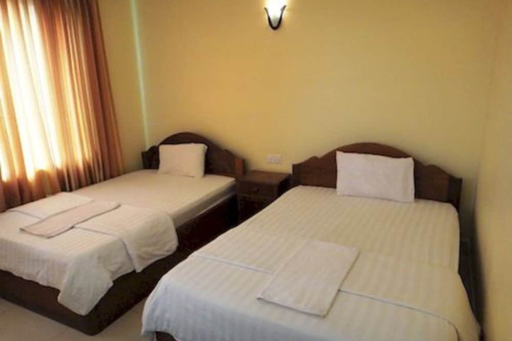 Room 12 of 47