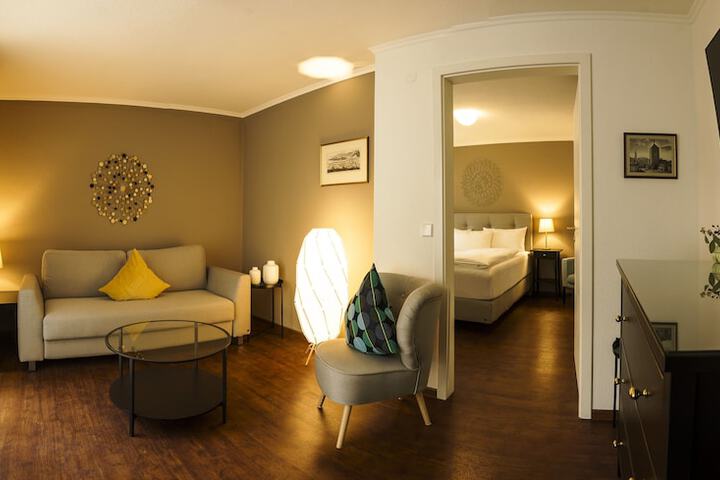 Room 17 of 35