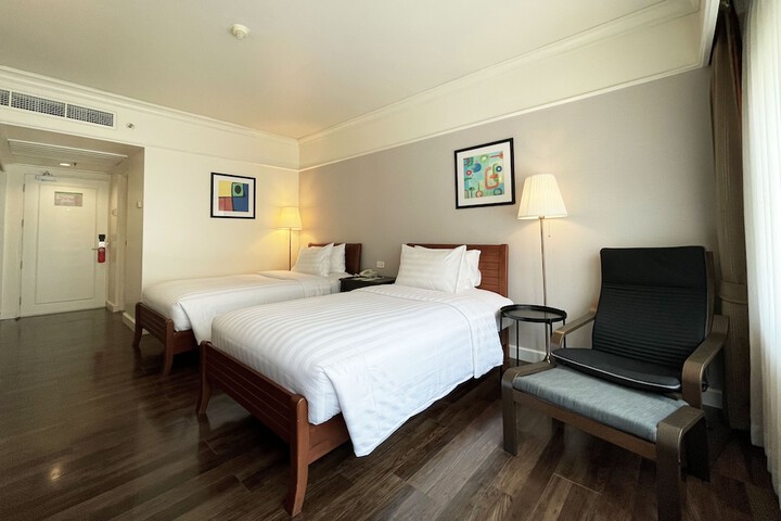 Room 10 of 58