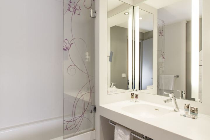 Bathroom Interior Photo
