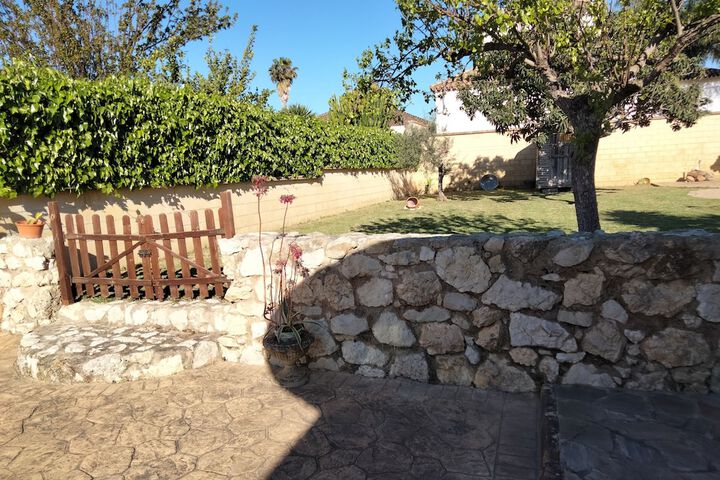 Property Grounds 26 of 43
