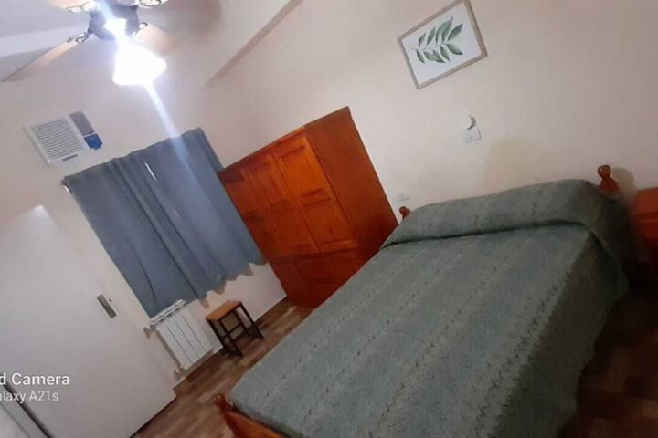 Room 10 of 28