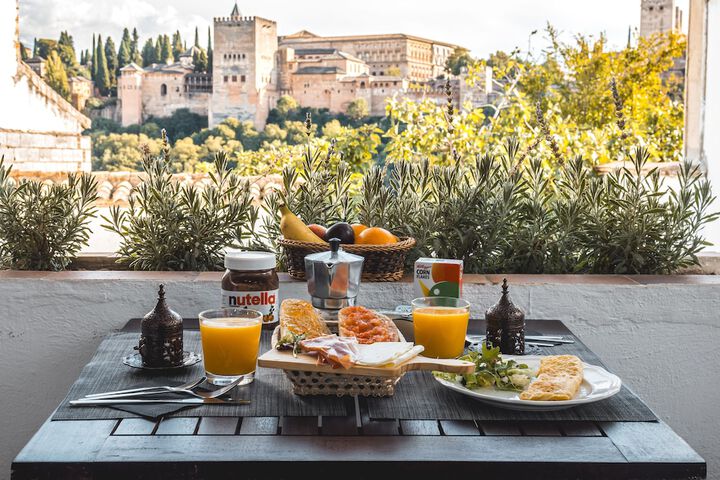 Breakfast/Coffee Service 42 of 46