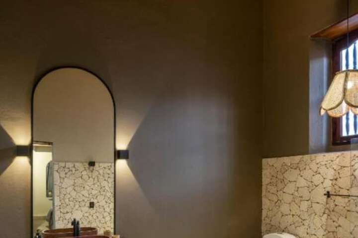 Room 15 of 54