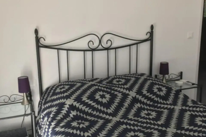 Room 3 of 9