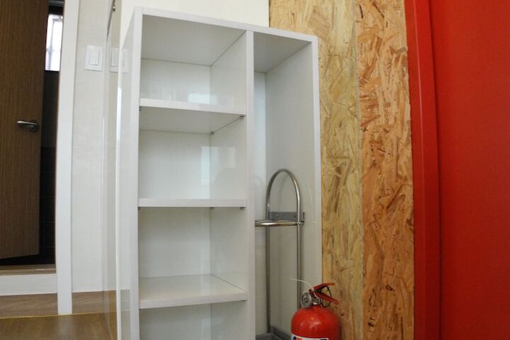 Room 13 of 68