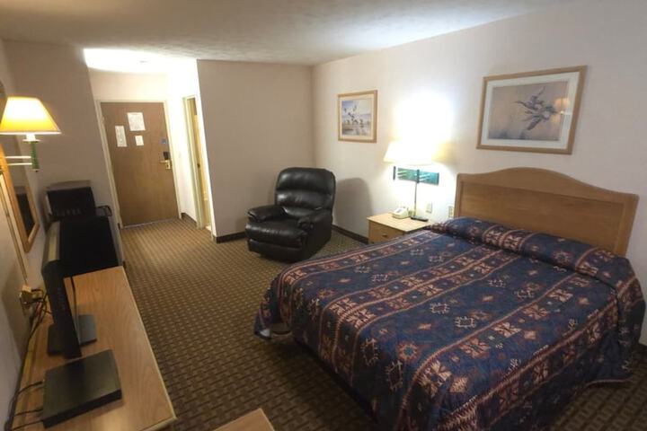 Room 16 of 35
