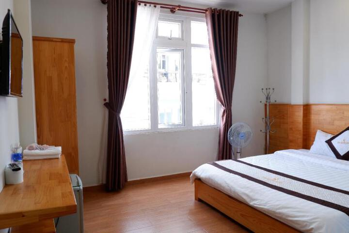 Quang Minh Dalat Hotel
