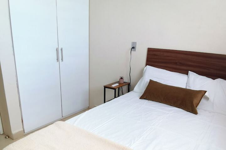 Room 2 of 14
