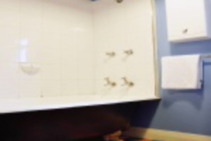 Room 252 of 360