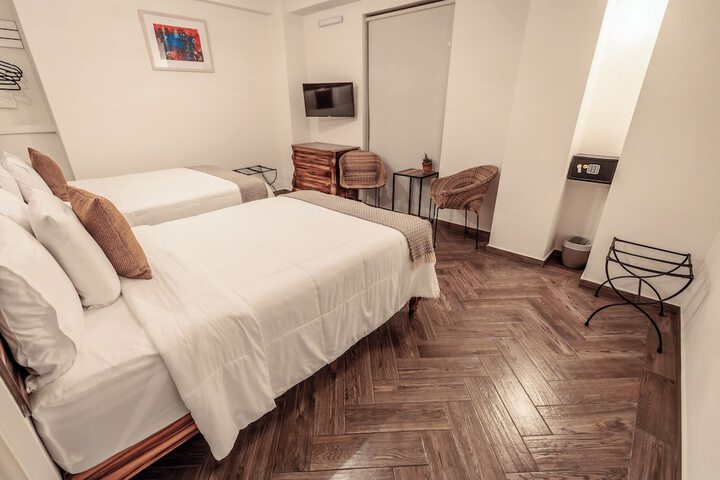 Room 29 of 73