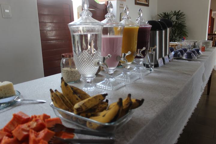 Breakfast/Coffee Service 130 of 157