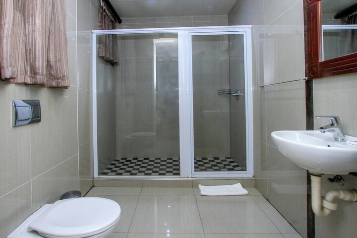 Room 15 of 21