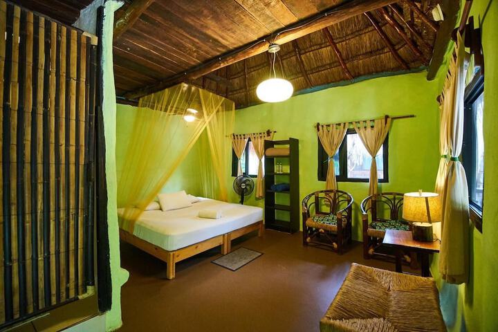 Room 5 of 32