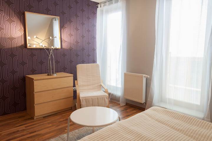 Room 42 of 140
