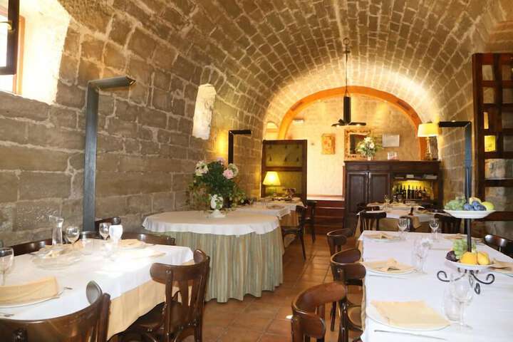 Dining Photos