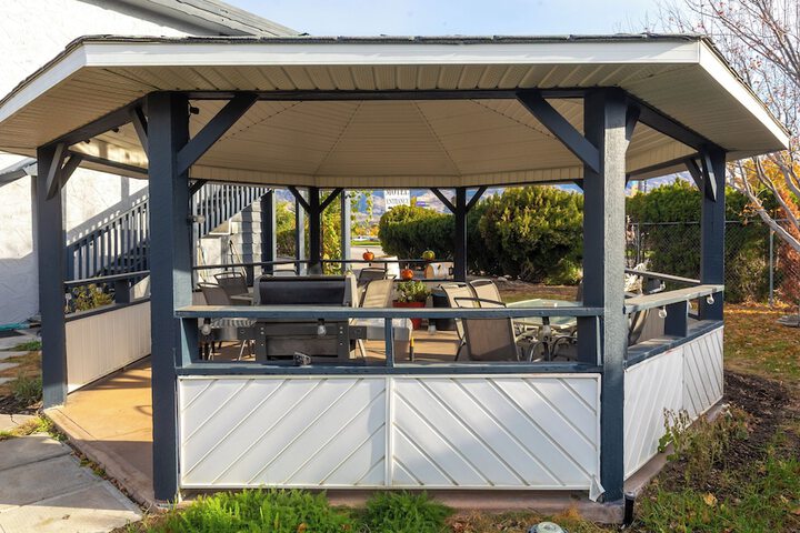 Terrace/Patio 9 of 14