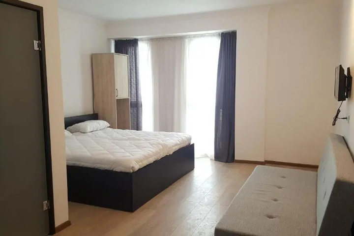 Room 3 of 13