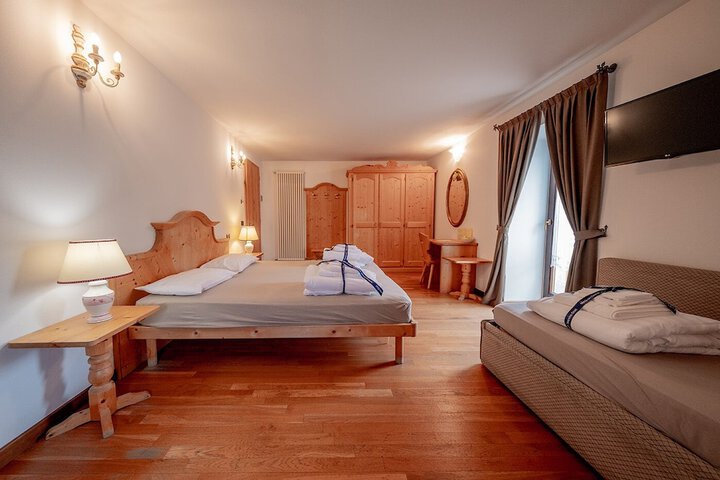 Room 29 of 38