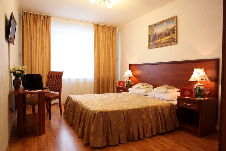 Room 7 of 44