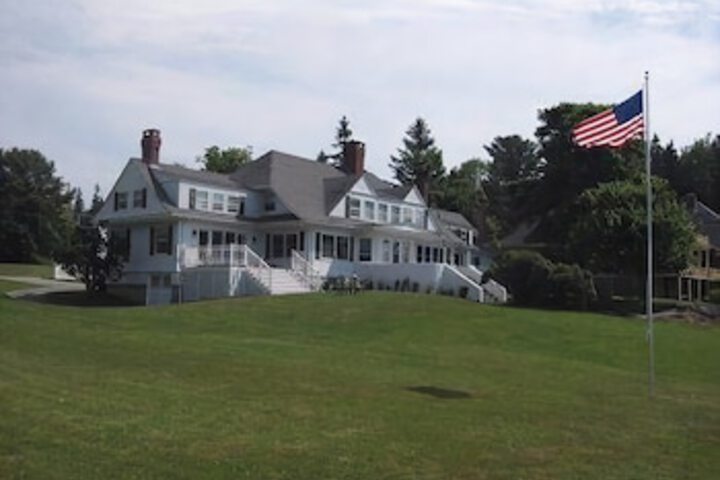 Property Grounds 18 of 31