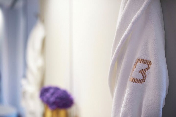 Room 63 of 104
