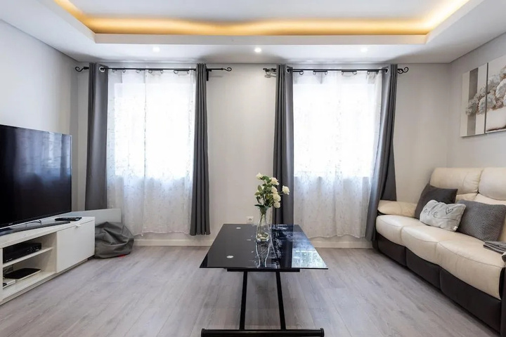 Room 4 of 23