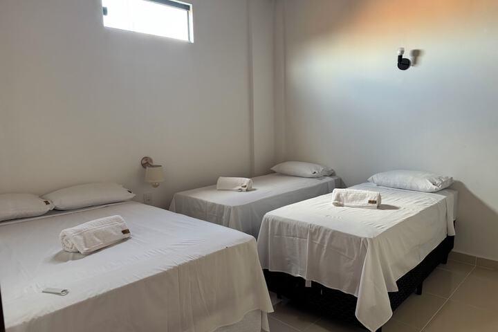 Room 12 of 27