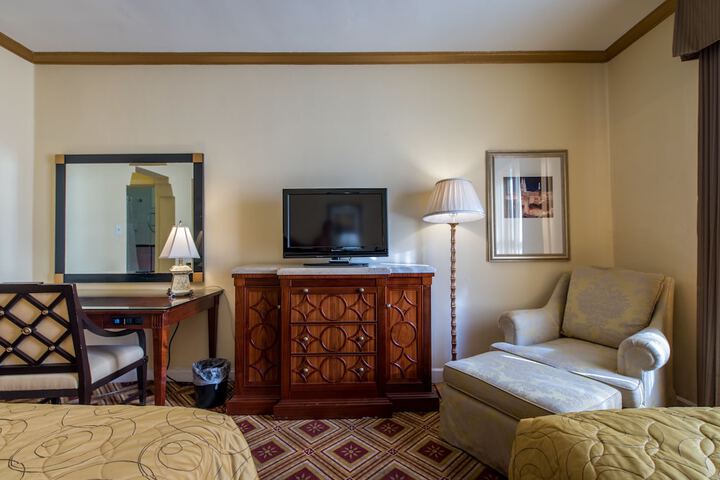 Quadruple with Double Bed (6 of 22)