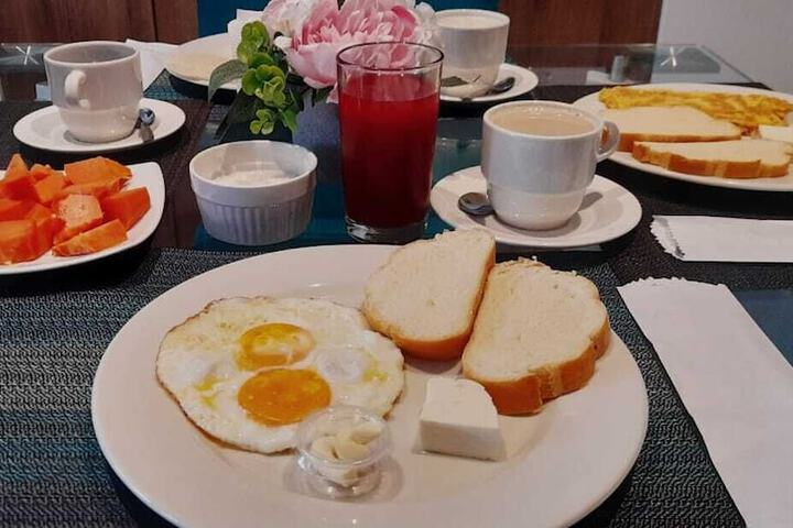 Breakfast/Coffee Service 16 of 16