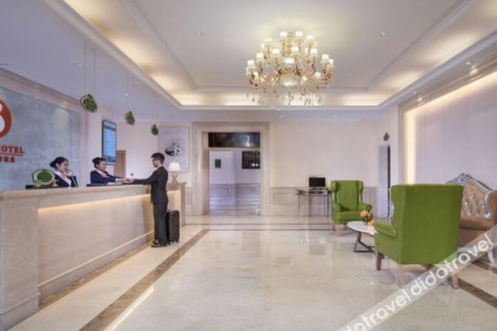 Hotel Interior 16 of 27
