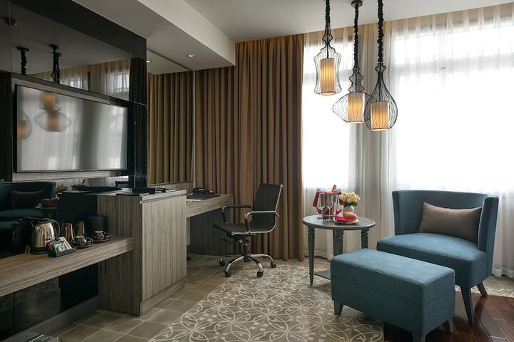 Room 30 of 64