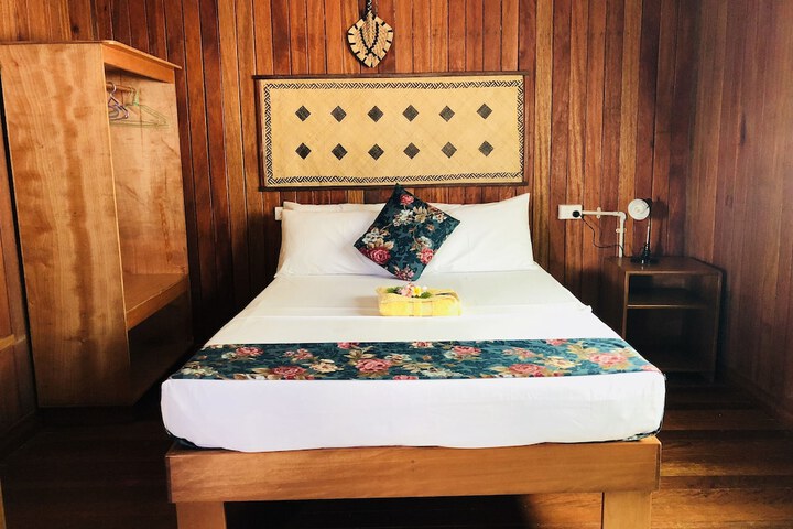 Room 6 of 21