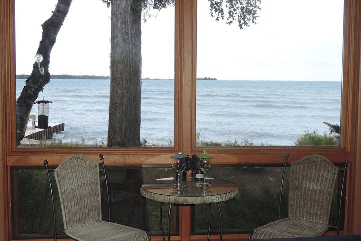 Square Rigger Harbor Motel