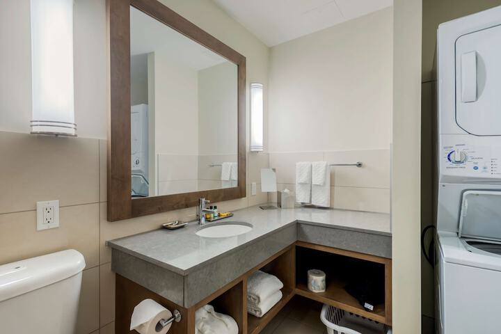 Clean Restrooms