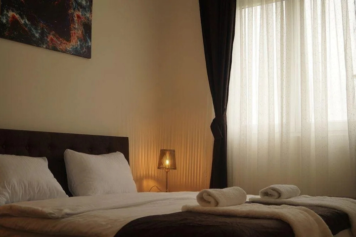 Room 18 of 22