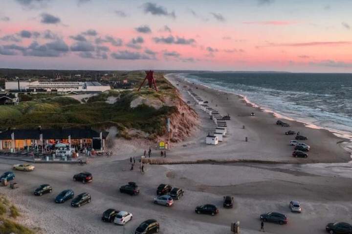 Beach 40 of 71
