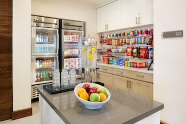 Snack bar