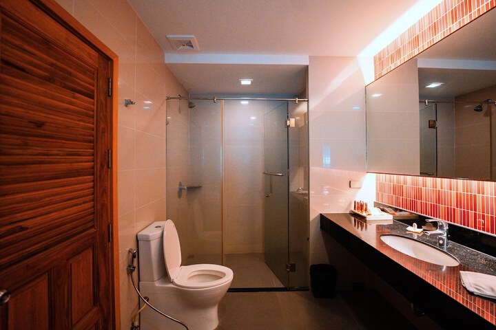 Room 72 of 165