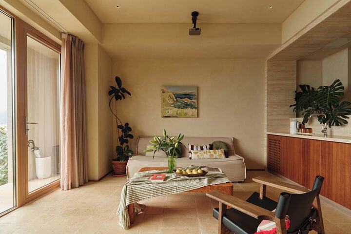 Room 63 of 101
