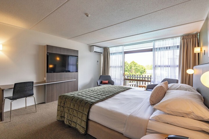 Room 43 of 138