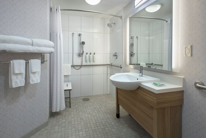 Bath Photo
