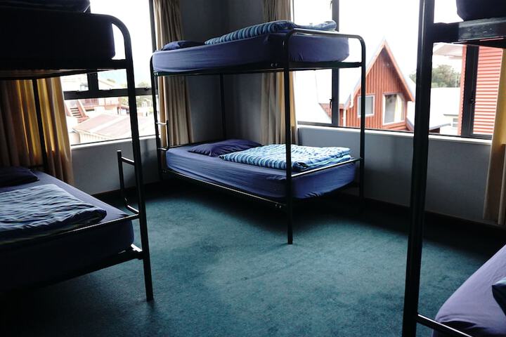 Room 10 of 79