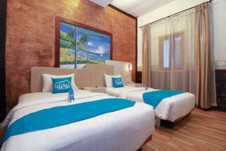 Room 10 of 24