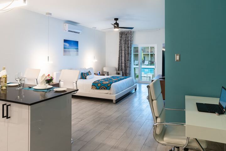 Room 6 of 46