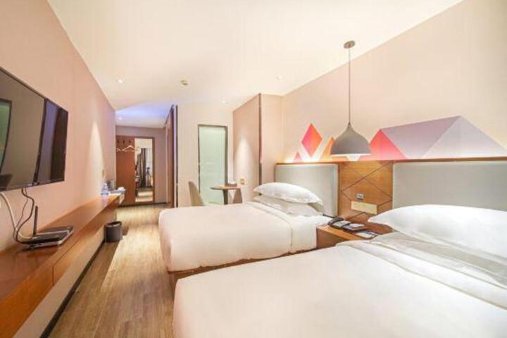 Borrman Hotel Guangzhou Jingxi Nanfang Hospital Subway Station Branch